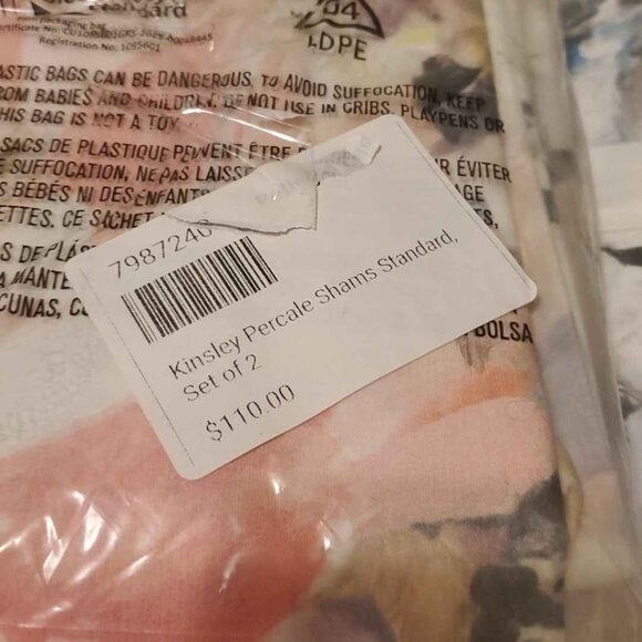 Pottery Barn Kinsley Duvet and Shams, Full/Queen - Picture 6 of 6